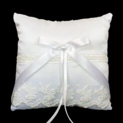 Ringkussen 'Julie' Wit